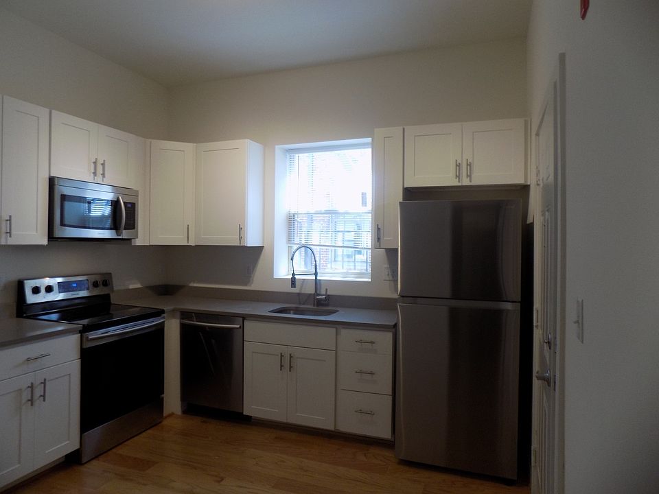 1st image of 605 Park Ave APT 15