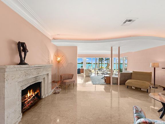 4th image of 7351 Belle Meade Island Dr