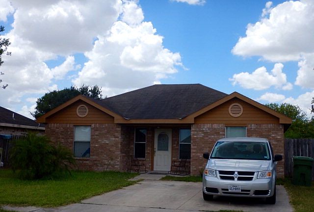 2nd image of 409 Cripple Creek Cir