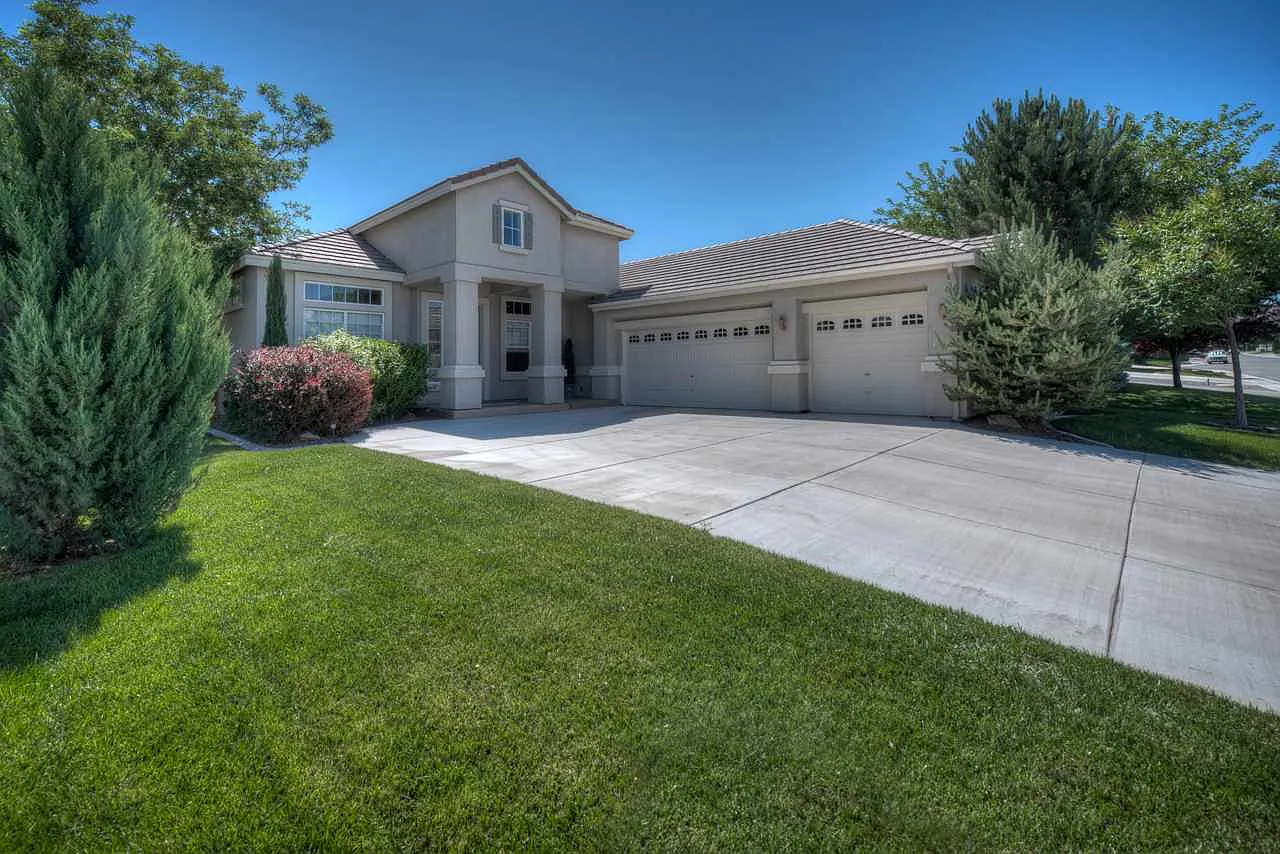 1355 Horse Creek Way photo 1