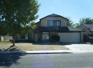 3616 Saturn Ave, Palmdale, CA 93550