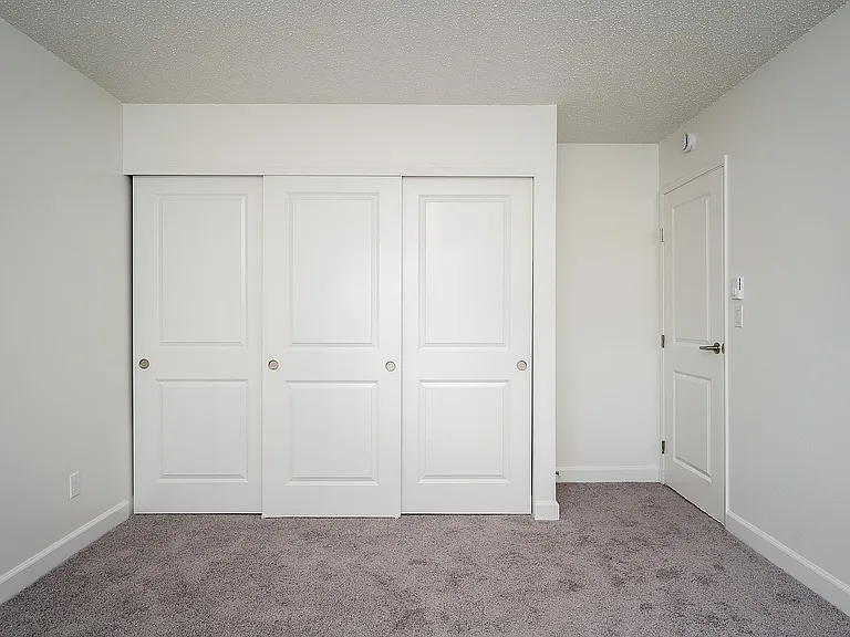Forty9 Jamieson Apartments — Photo 28