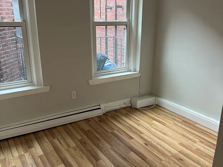 21 Sheafe St #8 — Photo 25