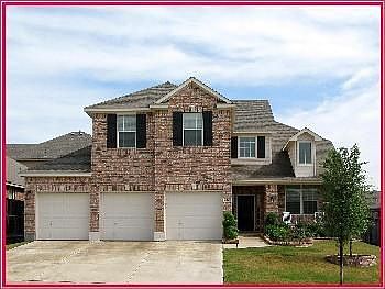 1st image of 4905 Cliburn Dr
