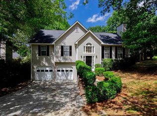4933 Shallow Ridge Rd NE, Kennesaw, GA 30144