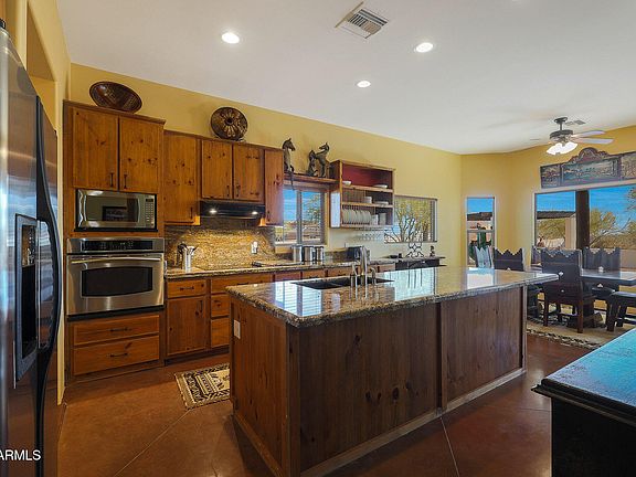 3rd image of 26620 N 141st Street