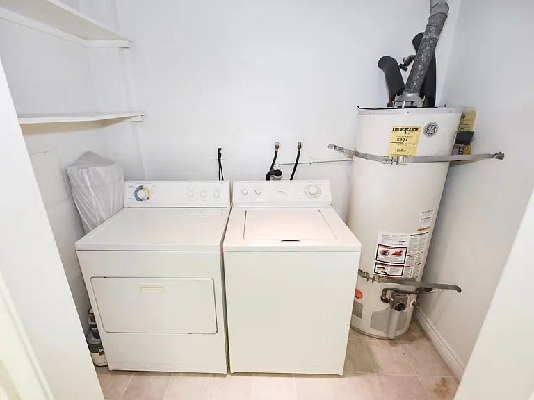 1300 Seacoast Dr #B — Photo 18