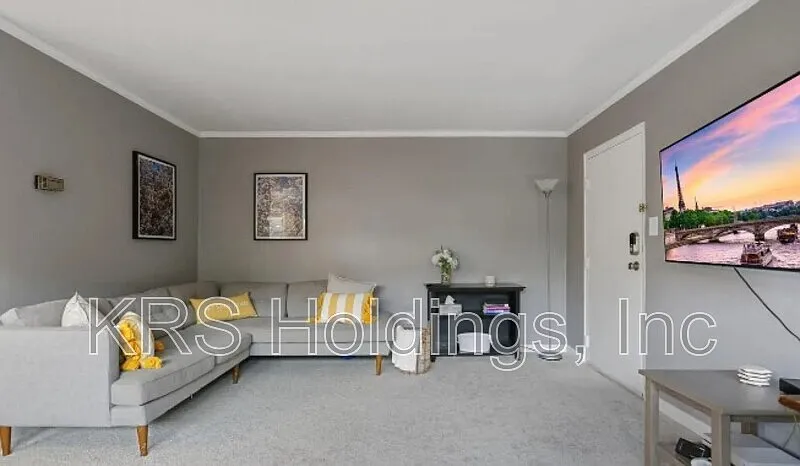 1 bed, 1.0 bath, 687 sqft, $1,925 — Photo 4