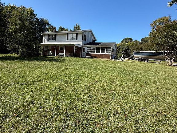 4th image of 7667 Locust Grove Rd