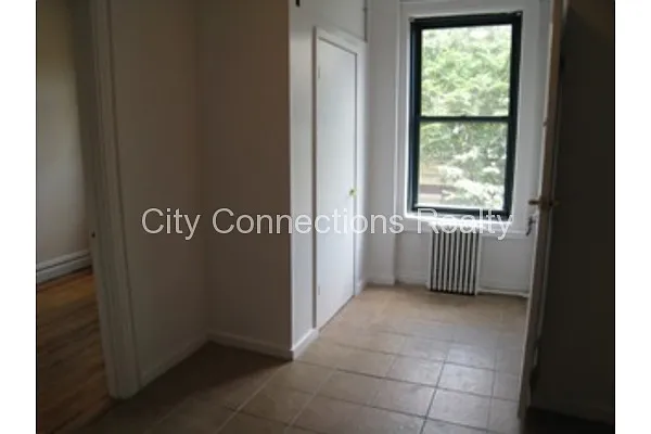 Rented by City Connections Realty | media 34