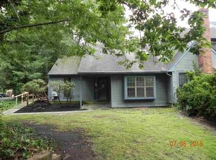 717 E Cooper Ferry Ct, Absecon, NJ 08205