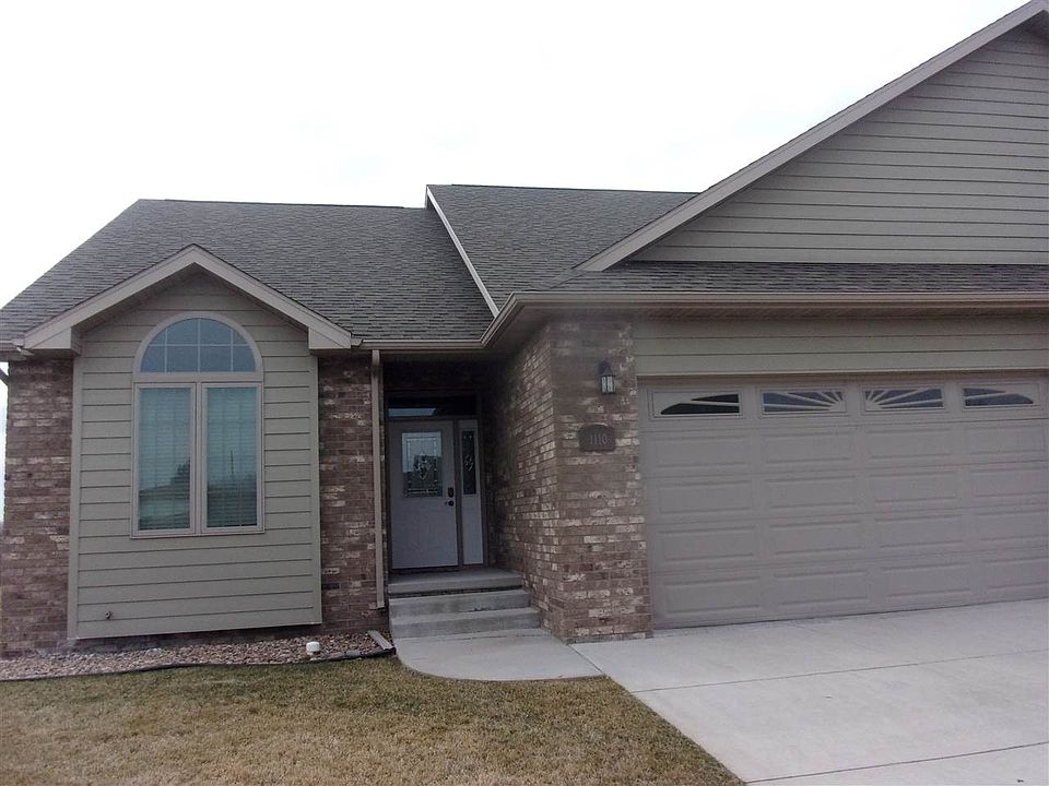 1st image of 1110 Sandstone Dr