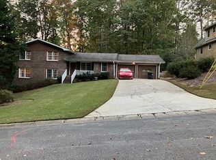 598 Woods Trl, Marietta, GA 30068