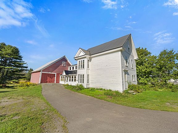 3rd image of 31 Woodbridge Corner Road