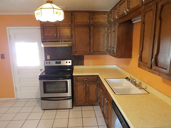 5th image of 2339 Cardenas Dr NE
