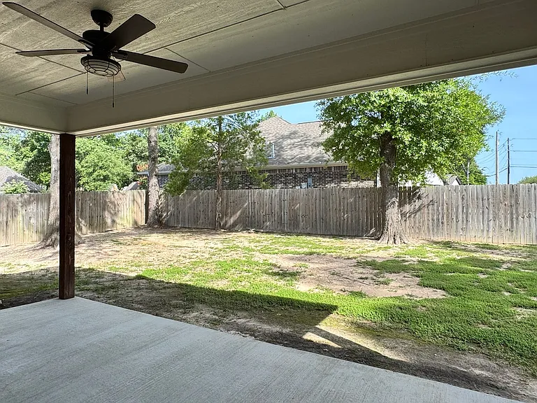 3704-3784 Cottage Park Cir — Photo 31