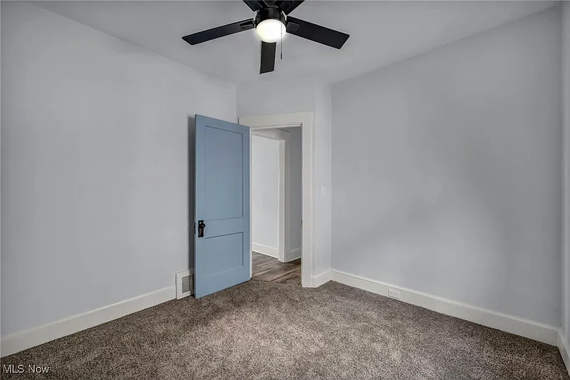 Thumbnail 16