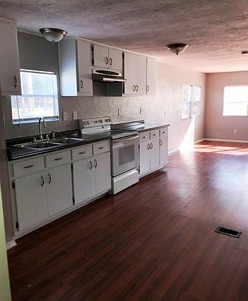 2nd image of 7661 Marx Dr