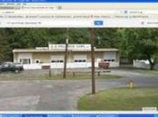 65 Caron St, Manchester, NH 03103