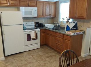 69 Wheelock Ave #1-R, Millbury, MA 01527