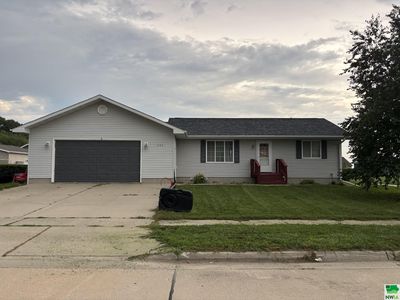 1523 Brandon Dr, Vermillion, SD, 57069