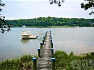 414 Baxter Neck Rd, Marstons Mills, MA 02648