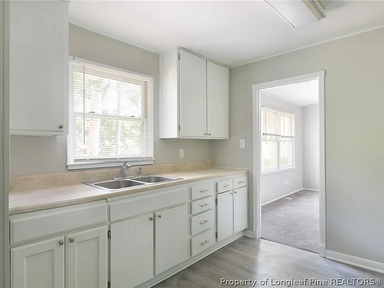 742 Buena Vista Dr — Photo 7