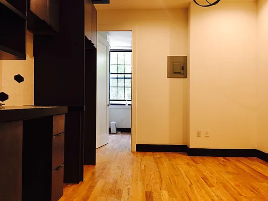 Rented by Nooklyn NYC LLC | media 26
