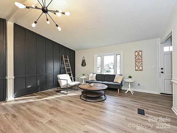 5th image of 607 Elderwood Ct