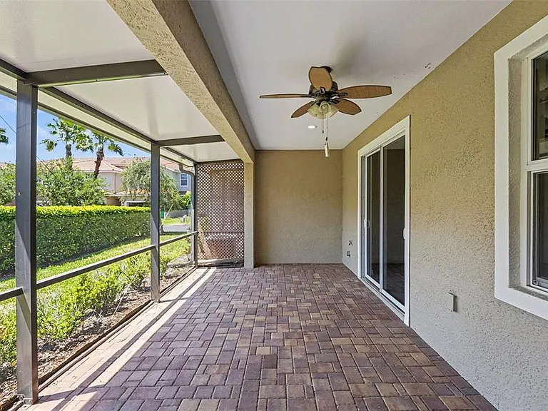 1264 Riserva Ln — Photo 15