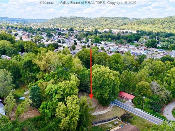 2731 Kanawha Ter, Saint Albans, WV 25177