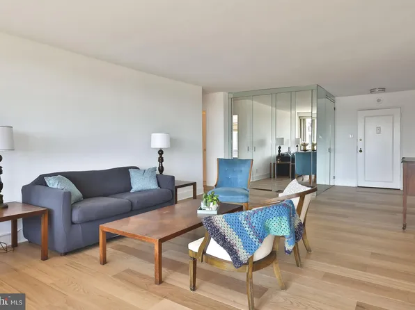 2401 Pennsylvania Ave APT 17B30, Philadelphia, PA 19130