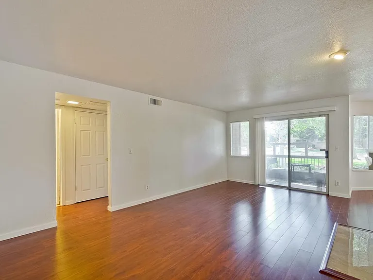 2483 Alveswood Cir — Photo 14
