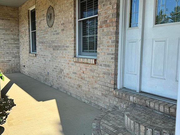 2nd image of 103 Timberwood Dr