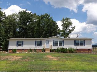 2490 Jeffries Cross Rd, Burlington, NC 27217