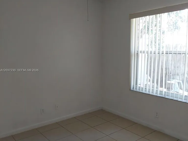 2319 Johnson St #1 — Photo 7