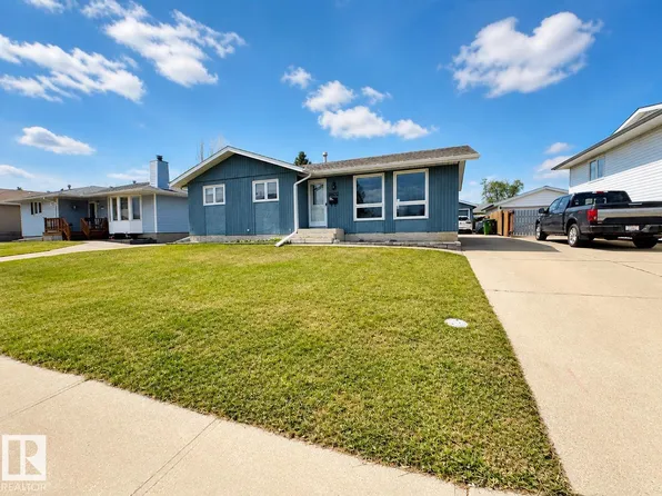9602 81st St, Fort Saskatchewan, AB T8L 3J4