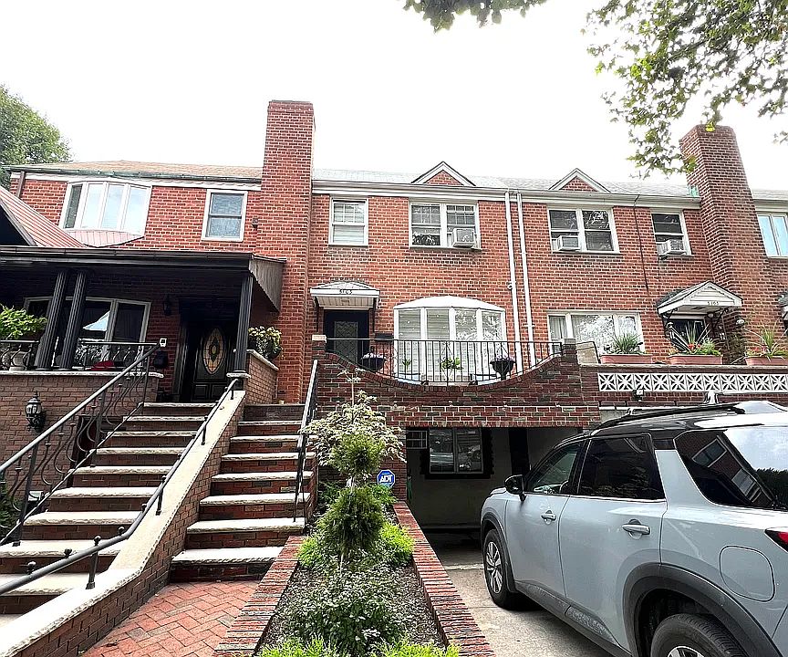 1st image of 5103 63rd St