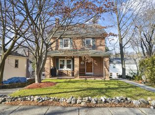 45 Manhattan Ave, Yonkers, NY 10707