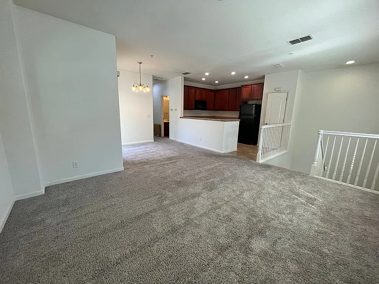 3301 N Park Dr #1312 — Photo 4