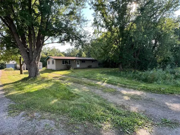 4764 Lexington Ave NE, Ham Lake, MN 55304