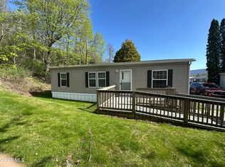227 Bud Cir, Altoona, PA 16602
