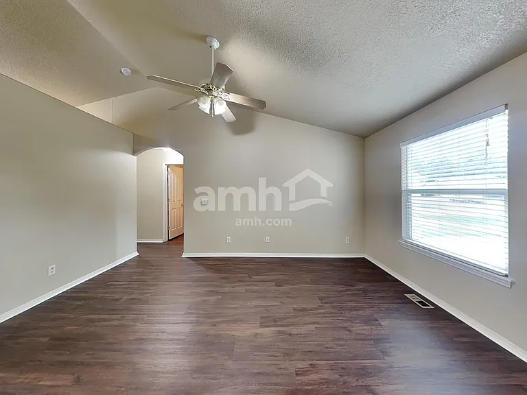 868 Red Fern Dr — Photo 6
