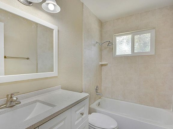 5th image of 6916 Franela Way