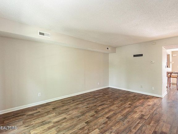 5th image of 7914 Gleason Dr APT 1009