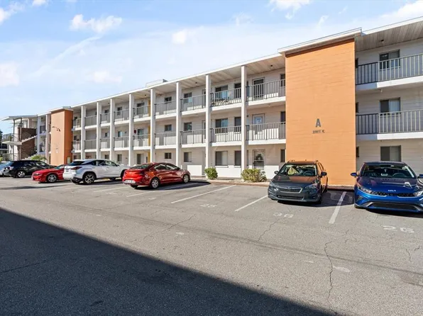 5902 Garden Ln #A24, Bradenton, FL 34207