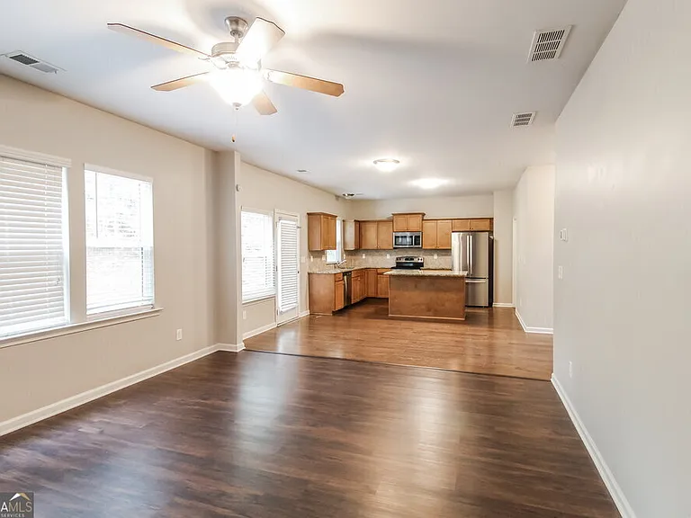 414 Darbys Run Ct — Photo 4