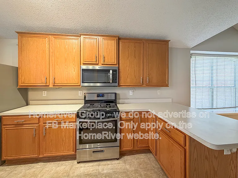 7209 Chaucer Dr — Photo 6