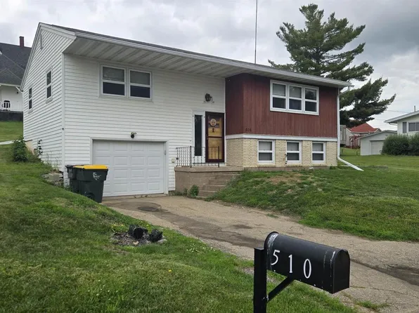 510 North Monroe Street, Lancaster, WI 53813