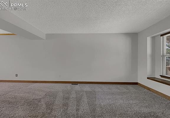 3rd image of 7825 Scarborough Dr